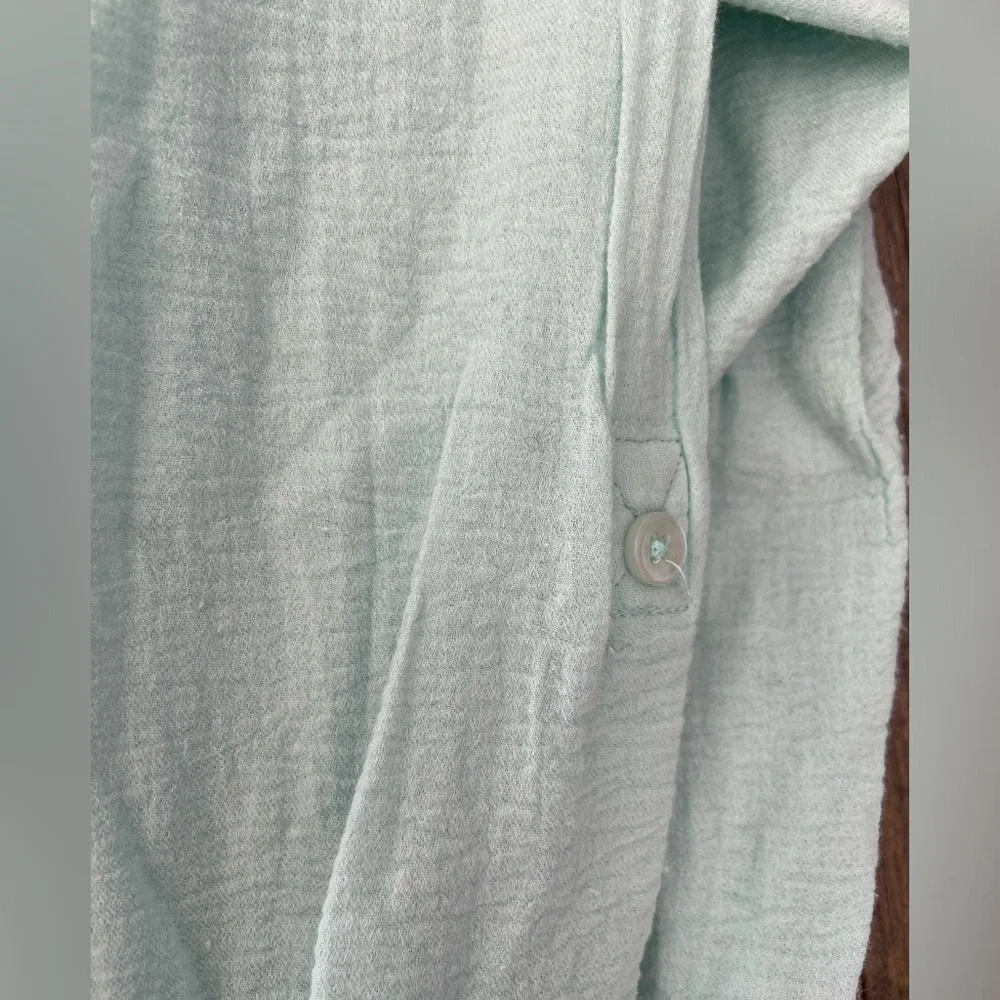Anthropologie top size medium‎ - Picture 3 of 4